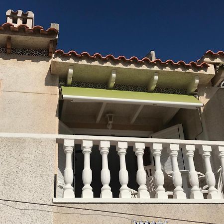 Casa Pura Vida, sfeervol vakantie appartement op loopafstand van het strand. El Moncayo Buitenkant foto
