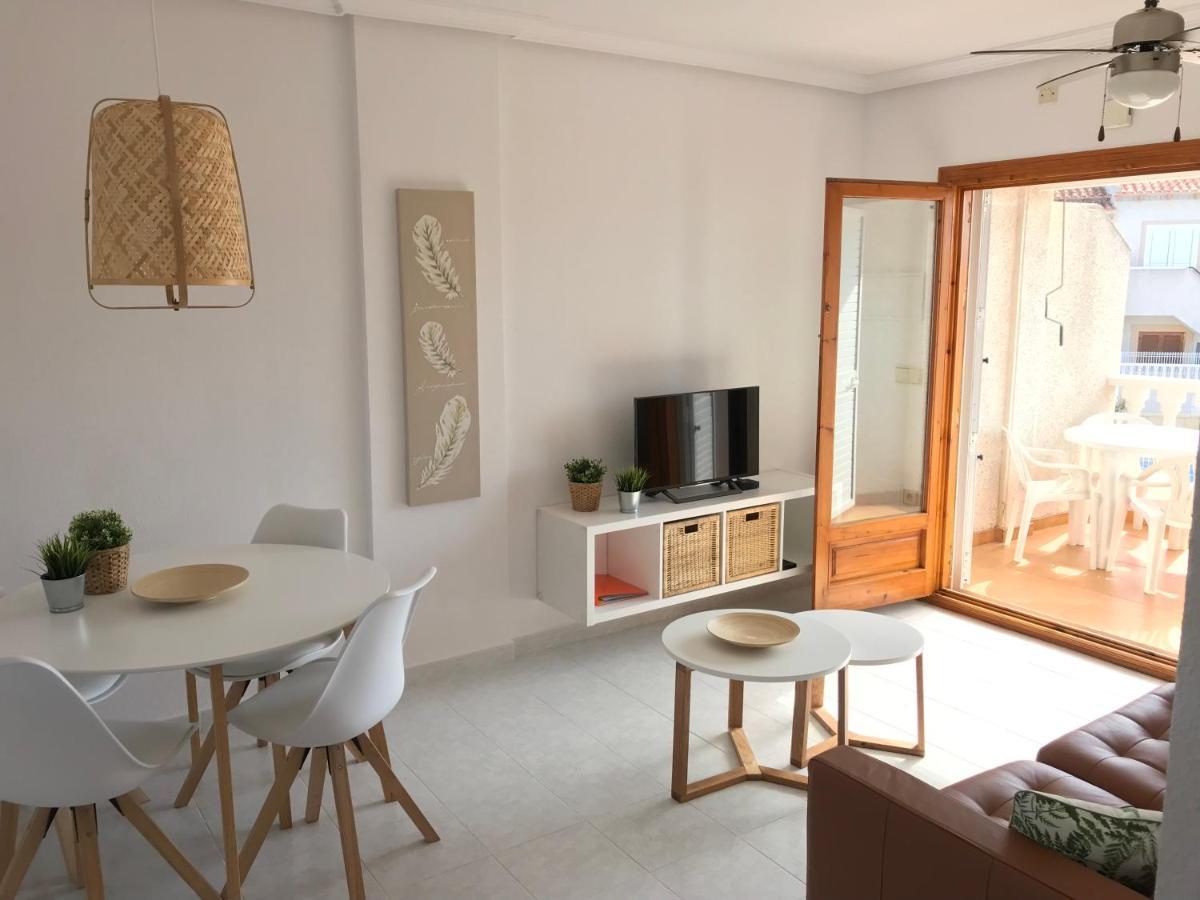 Casa Pura Vida, sfeervol vakantie appartement op loopafstand van het strand. El Moncayo Buitenkant foto